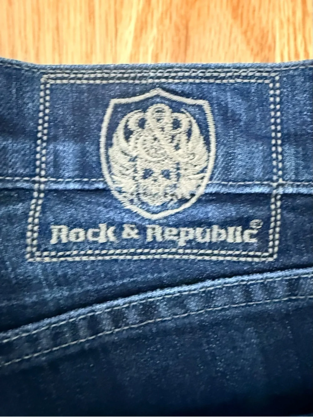 Rock & Republic sleek dark